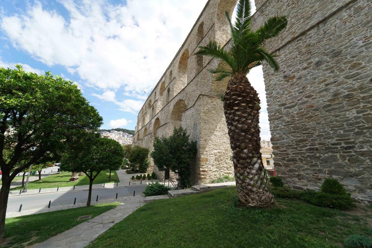Apartment With Balcony And Parking Kavála Exterior photo