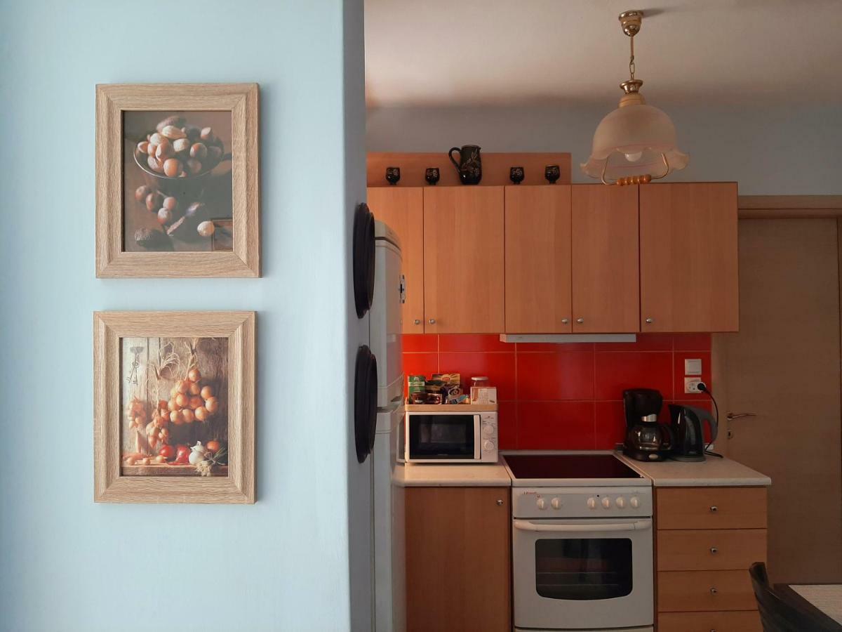 Apartment With Balcony And Parking Kavála Exterior photo