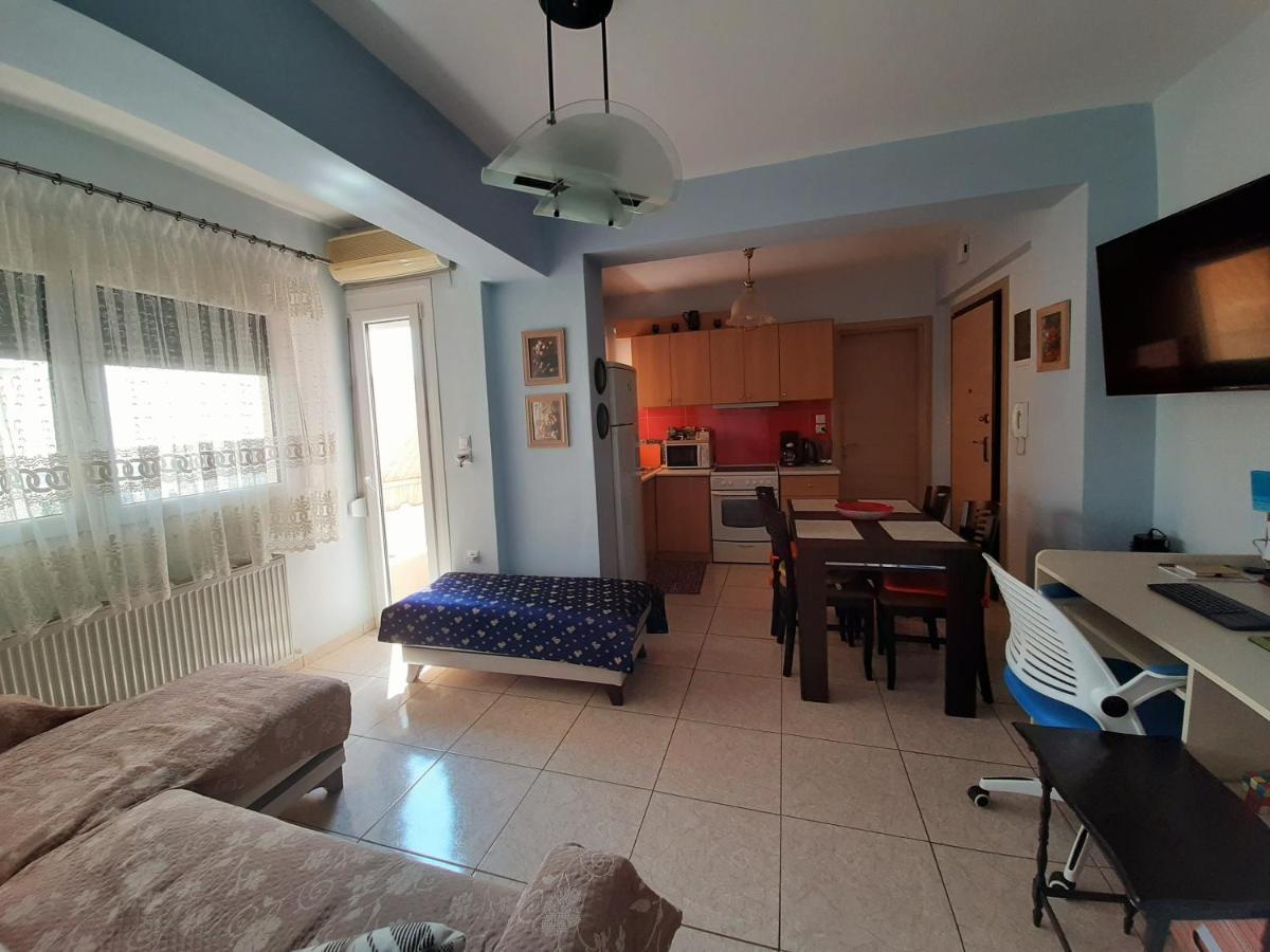 Apartment With Balcony And Parking Kavála Exterior photo